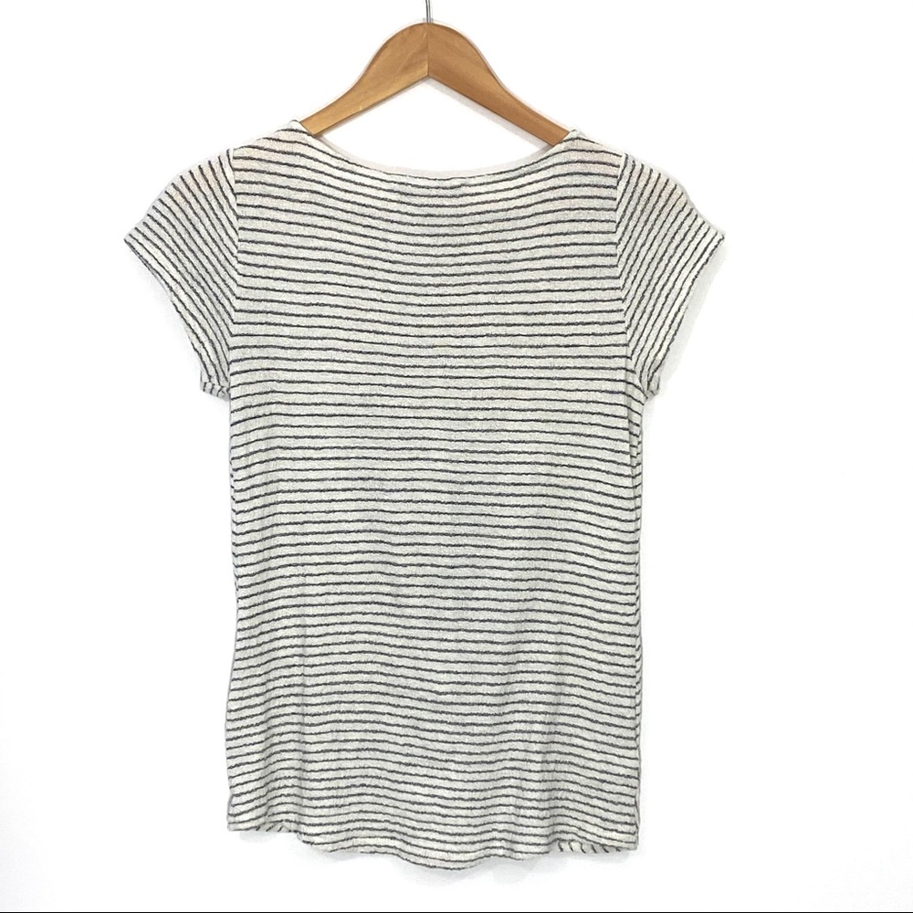LOFT Knot Front Stripe Textural Top Size XSmall - Picture 2 of 7